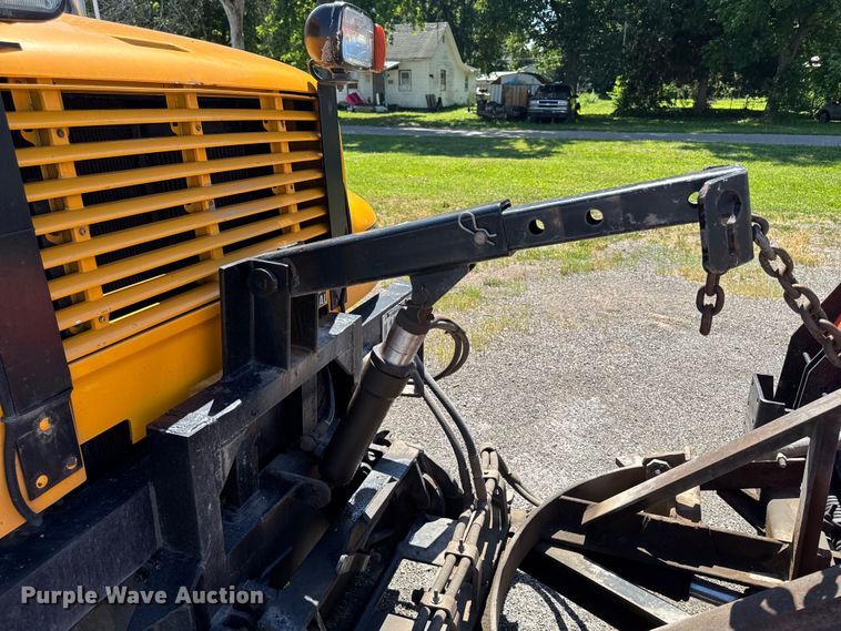 image for item OE9607 1998 International 4900 dump truck