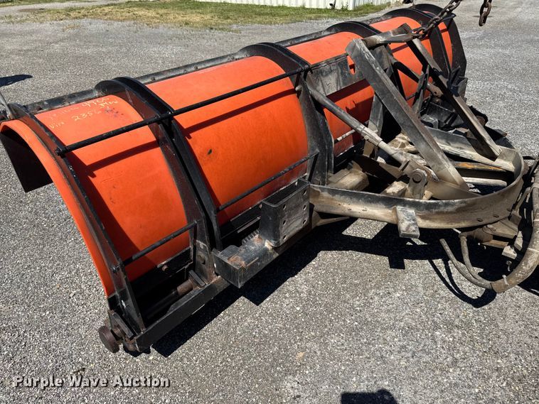 image for item OE9607 1998 International 4900 dump truck
