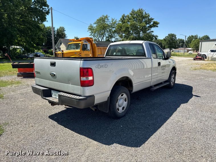 image for item OE9608 2007 Ford F150 XL pickup truck