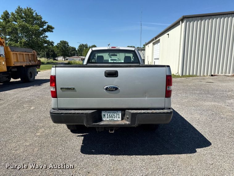image for item OE9608 2007 Ford F150 XL pickup truck