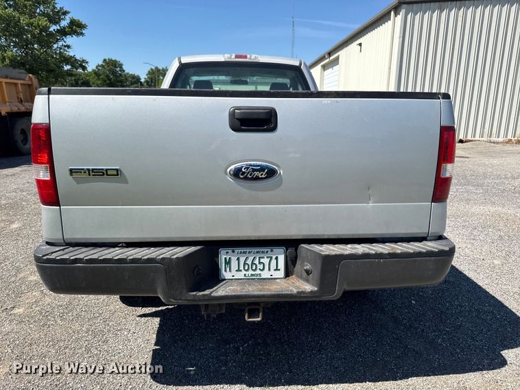 image for item OE9608 2007 Ford F150 XL pickup truck