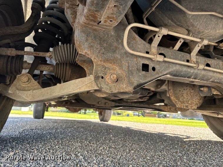 image for item OE9608 2007 Ford F150 XL pickup truck