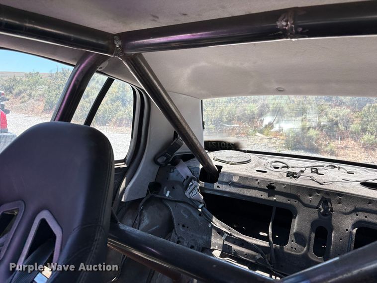 image for item YA3670 2001 Ford Crown Victoria Police Interceptor 