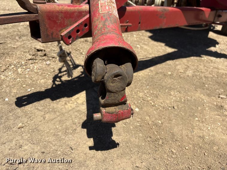 image for item DO5253 International Harvester 47 small square baler