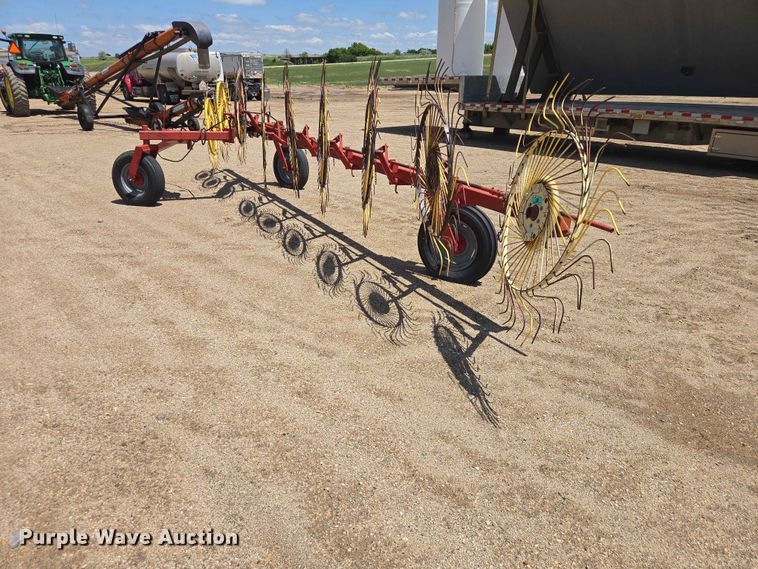 image for item DP8968 Hay rake
