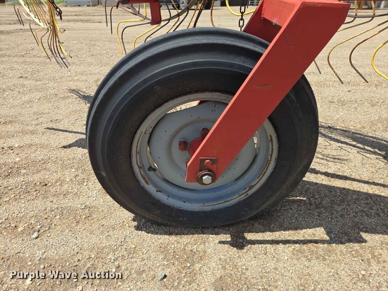 image for item DP8968 Hay rake