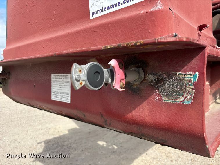 image for item EA7257 1988 Killebrew fertilizer delivery trailer