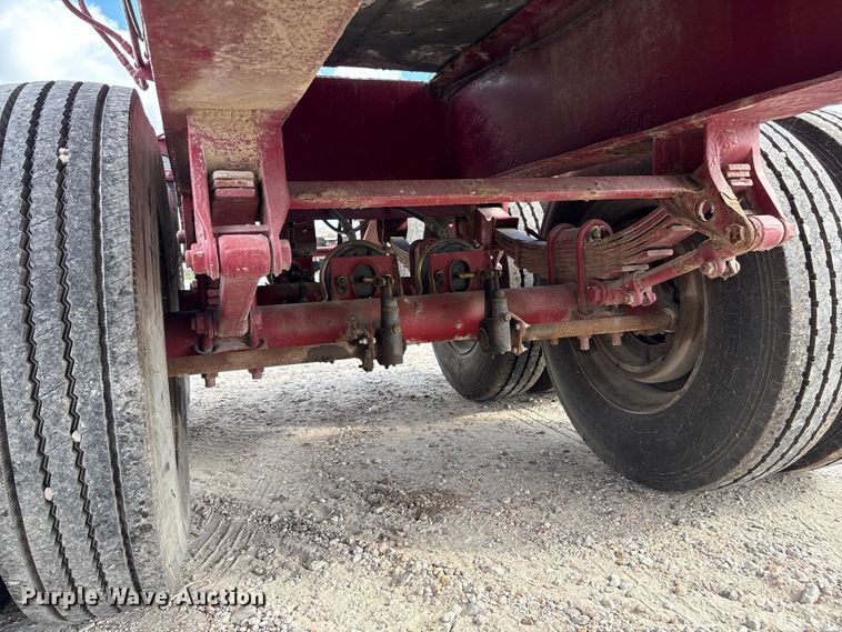 image for item EA7257 1988 Killebrew fertilizer delivery trailer