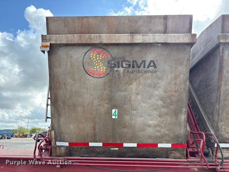 image for item EA7257 1988 Killebrew fertilizer delivery trailer