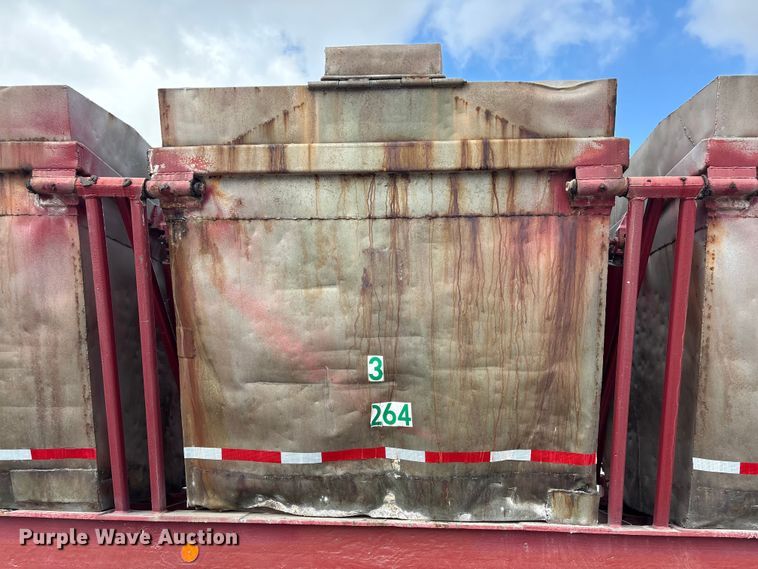 image for item EA7257 1988 Killebrew fertilizer delivery trailer