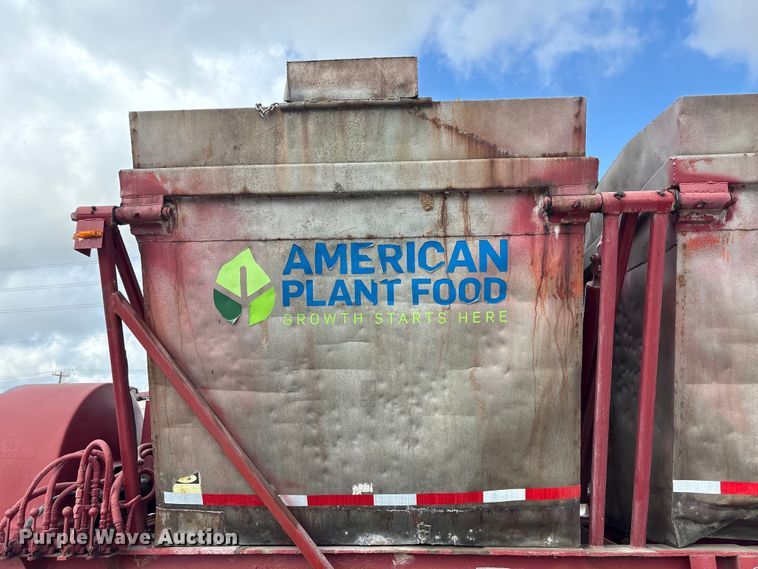 image for item EA7257 1988 Killebrew fertilizer delivery trailer