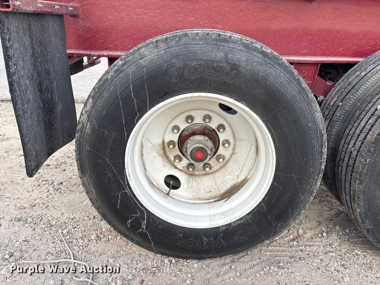 image for item EA7257 1988 Killebrew fertilizer delivery trailer