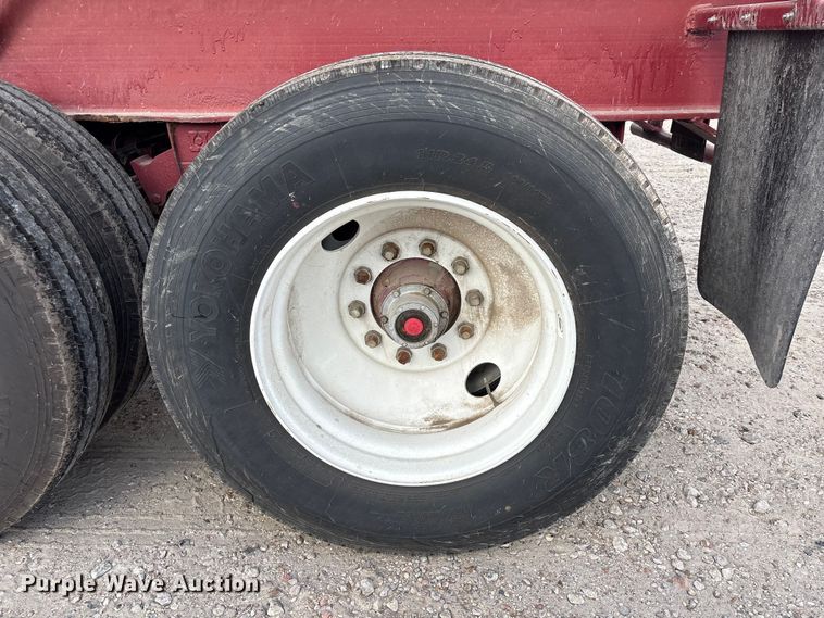 image for item EA7257 1988 Killebrew fertilizer delivery trailer