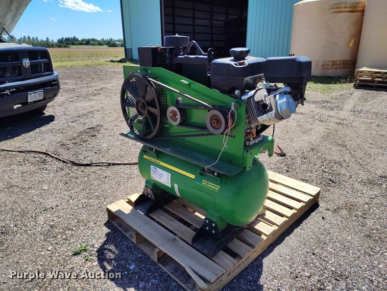 image for item ED0142 John Deere AC2-CW5170M welder/generator