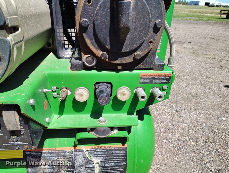 image for item ED0142 John Deere AC2-CW5170M welder/generator