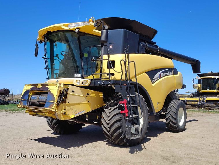 2005 New Holland CR960