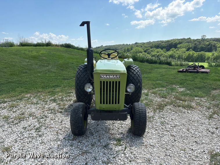 image for item EI5889 Yanmar YM240 tractor