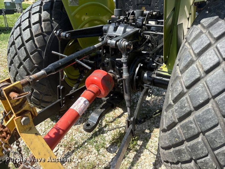 image for item EI5889 Yanmar YM240 tractor
