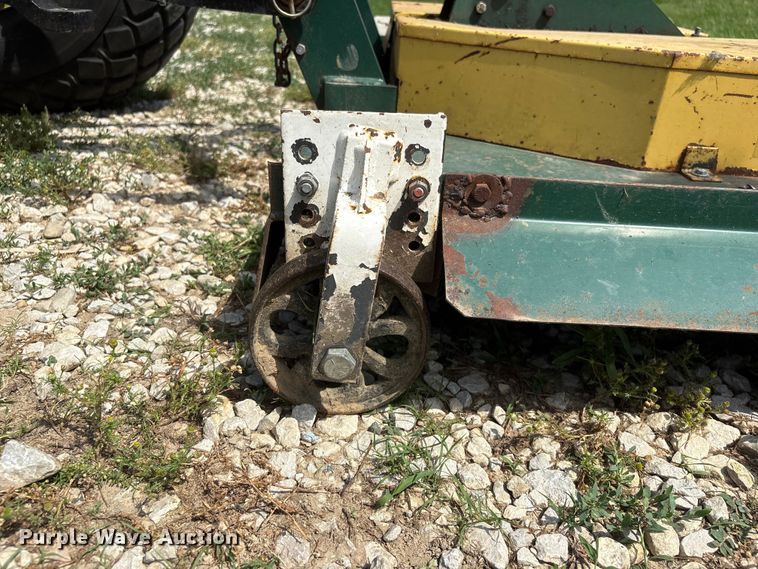 image for item EI5889 Yanmar YM240 tractor