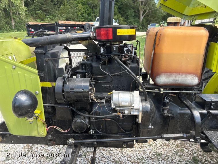 image for item EI5889 Yanmar YM240 tractor
