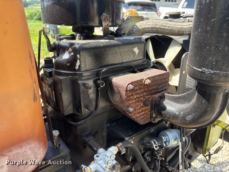 image for item EI5889 Yanmar YM240 tractor