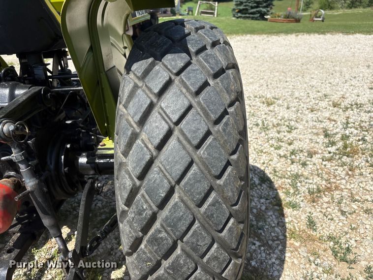 image for item EI5889 Yanmar YM240 tractor