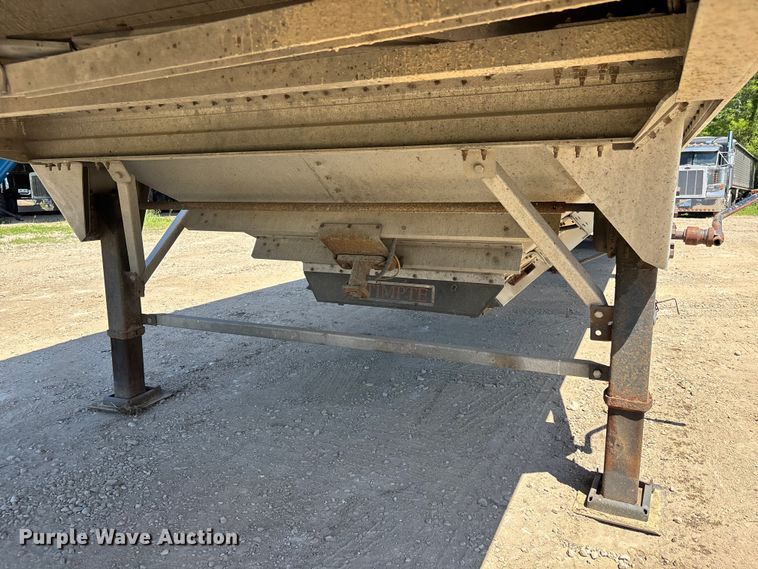 image for item EM5109 2017 Timpte, Inc grain trailer