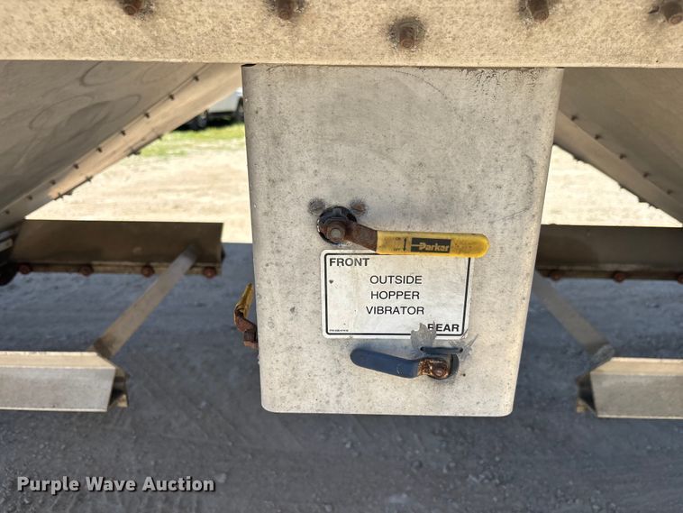 image for item EM5109 2017 Timpte, Inc grain trailer