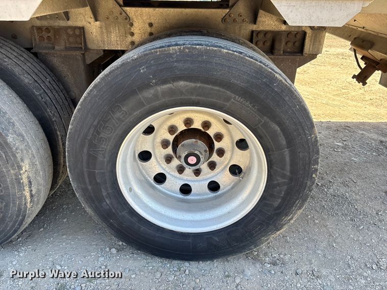 image for item EM5109 2017 Timpte, Inc grain trailer