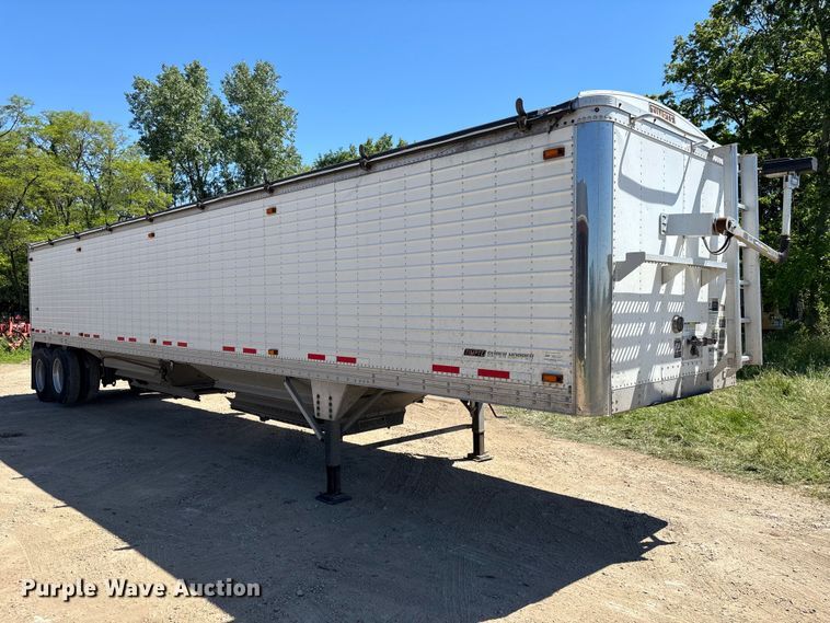 image for item EM5113 2017 Timpte, Inc Bottom Hopper Trailer