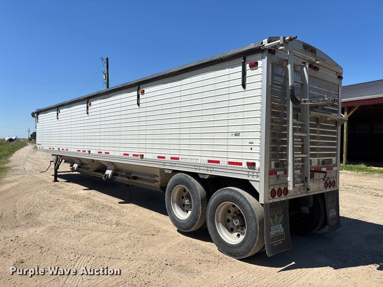 image for item EM5113 2017 Timpte, Inc Bottom Hopper Trailer