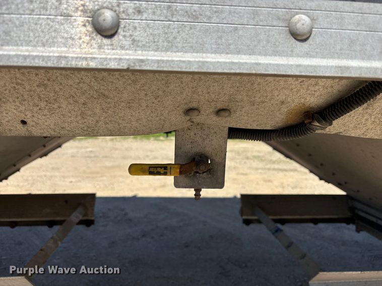 image for item EM5113 2017 Timpte, Inc Bottom Hopper Trailer