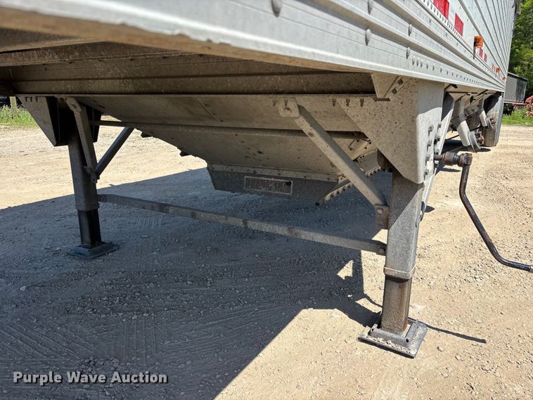 image for item EM5113 2017 Timpte, Inc Bottom Hopper Trailer