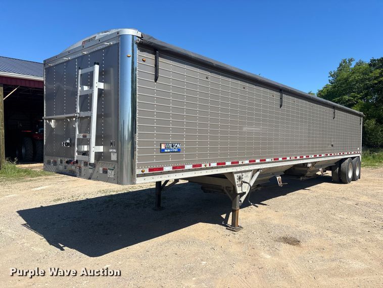image for item EM5115 2018 Wilson Trailer Co. grain trailer