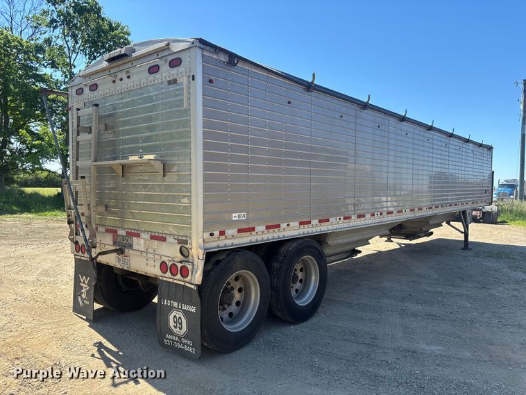 image for item EM5115 2018 Wilson Trailer Co. grain trailer