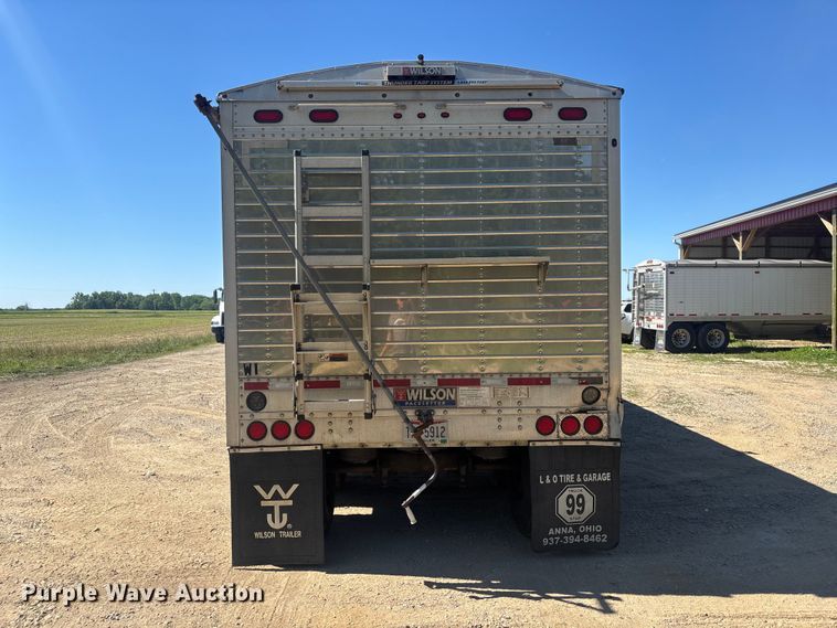 image for item EM5115 2018 Wilson Trailer Co. grain trailer
