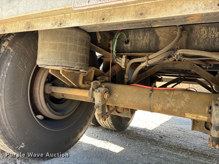 image for item EM5115 2018 Wilson Trailer Co. grain trailer
