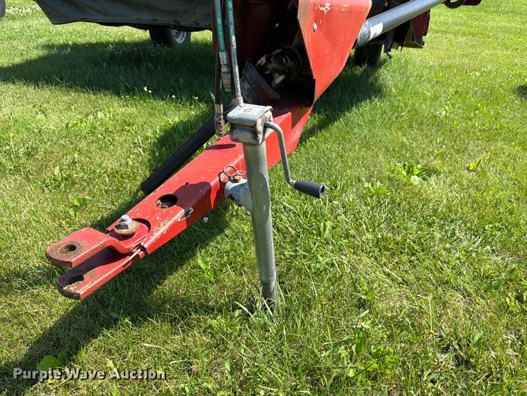 image for item EN0322 J.I. Case 3309 swather / windrower