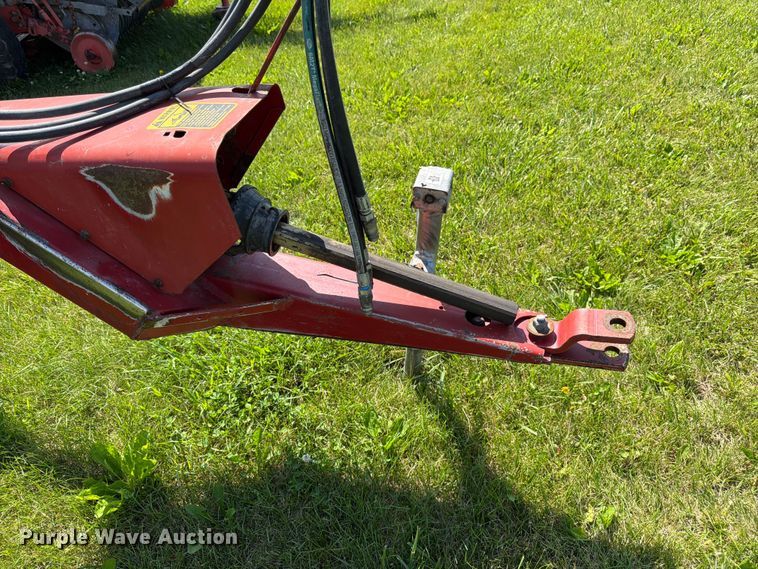 image for item EN0322 J.I. Case 3309 swather / windrower