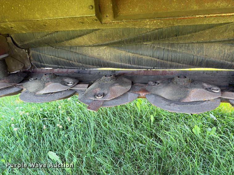image for item EN0322 J.I. Case 3309 swather / windrower