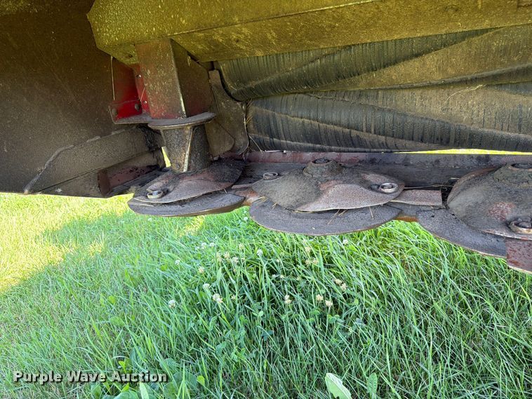 image for item EN0322 J.I. Case 3309 swather / windrower