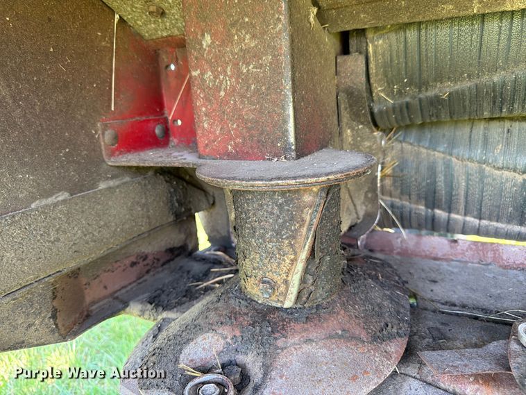 image for item EN0322 J.I. Case 3309 swather / windrower