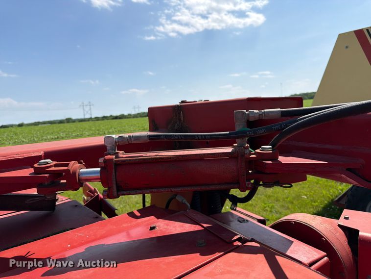 image for item EN0322 J.I. Case 3309 swather / windrower