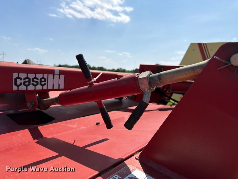 image for item EN0322 J.I. Case 3309 swather / windrower