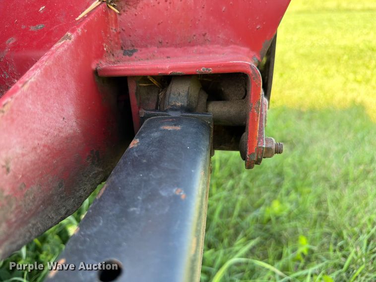 image for item EN0322 J.I. Case 3309 swather / windrower