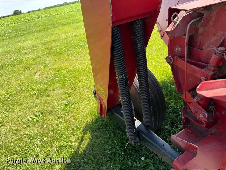 image for item EN0322 J.I. Case 3309 swather / windrower
