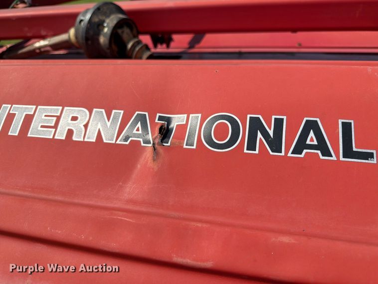image for item EN0322 J.I. Case 3309 swather / windrower