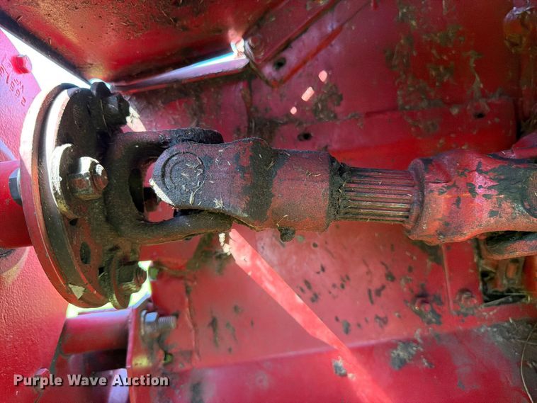 image for item EN0322 J.I. Case 3309 swather / windrower