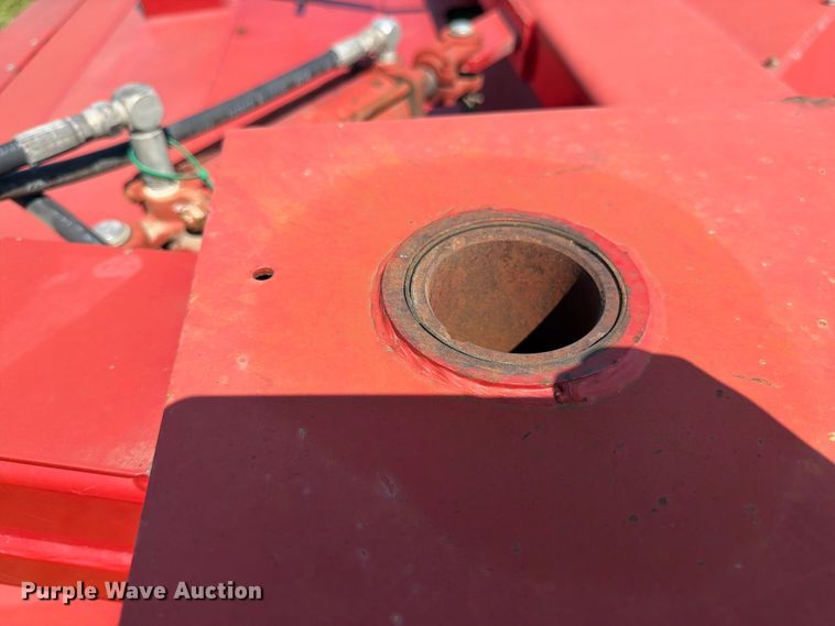 image for item EN0322 J.I. Case 3309 swather / windrower