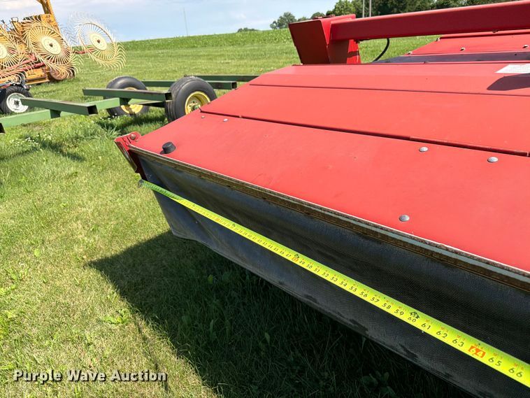 image for item EN0322 J.I. Case 3309 swather / windrower